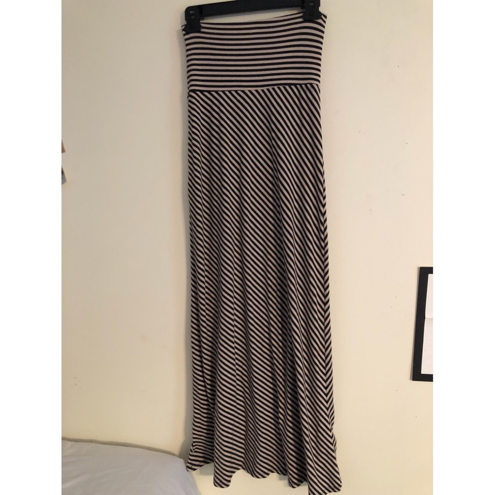 Stripped Maxi Skirt